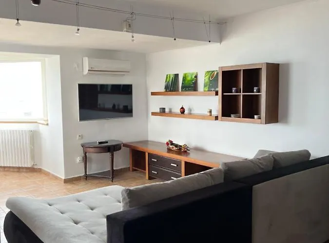 Panoramic Sea View Apartment *